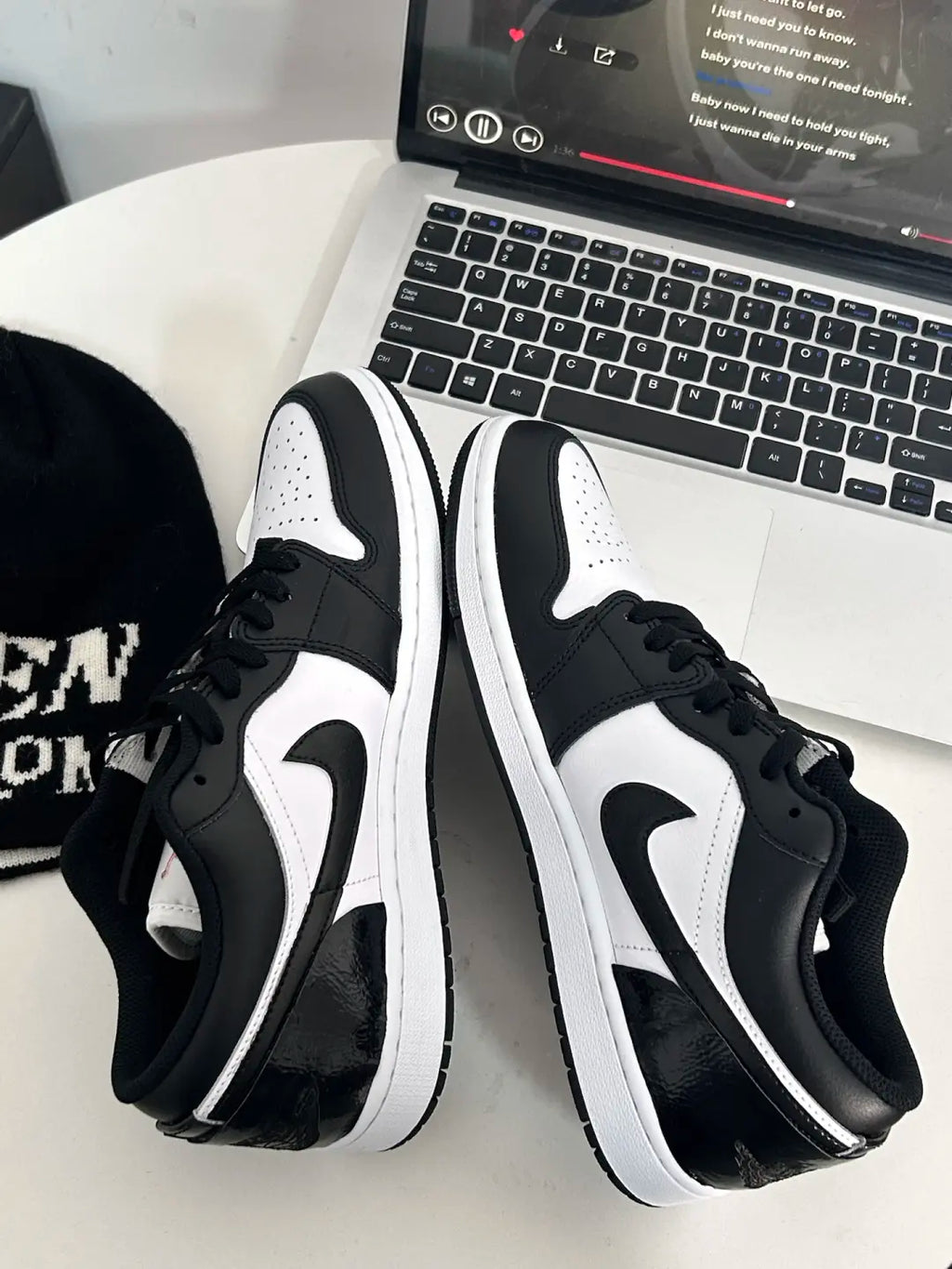 [Custom Sparkling Starlight] Jordan Air Jordan 1 Low Top Unisex Skateboarding Shoes