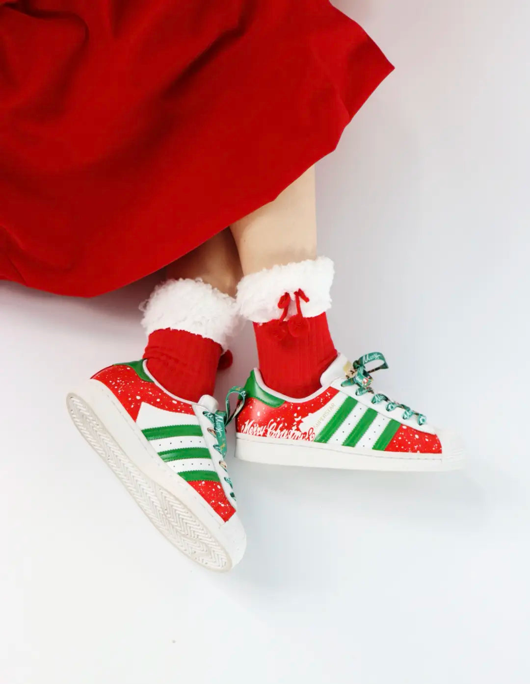 [Custom Jingle Bells] originals SUPERSTAR Low Top Unisex Skate Shoes Christmas Collection