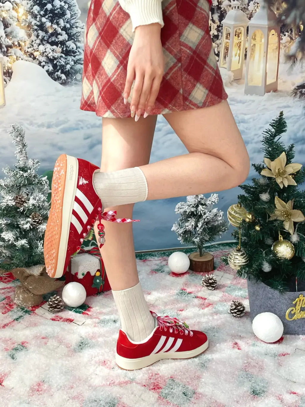 [Custom Velvet Crimson] Grand Court Base 00s Low Top Skate Shoes Unisex Christmas Collection
