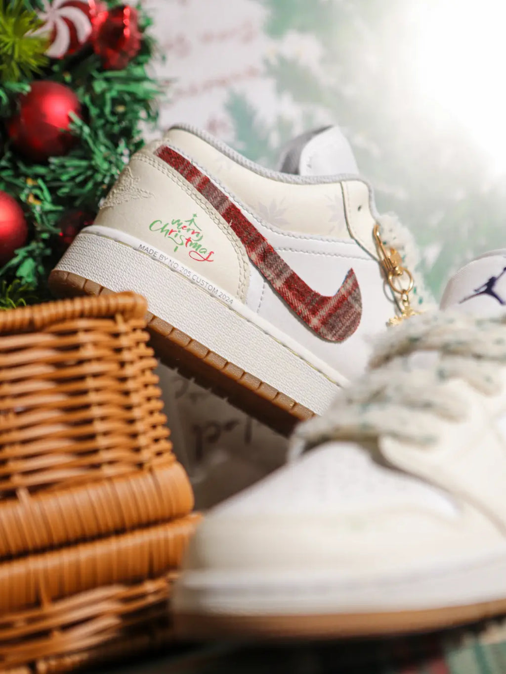[Custom Winter Melody] Jordan Air Jordan 1 Low Top Unisex Skateboarding Shoes