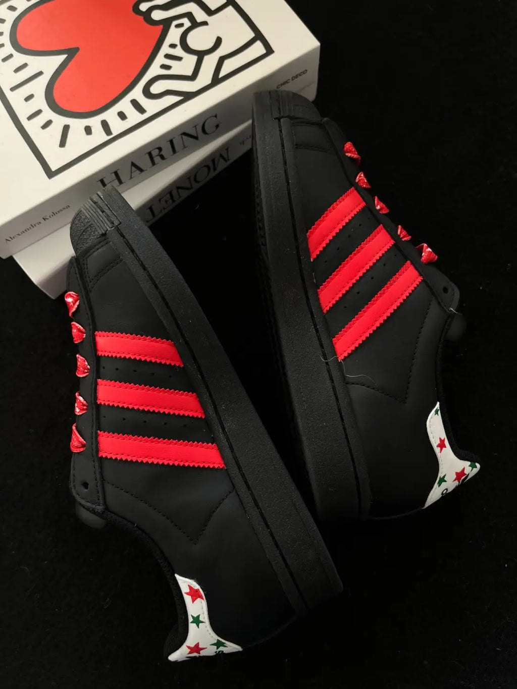 [Custom Gingerbread Stroll] originals SUPERSTAR Low Top Unisex Skate Shoes Christmas Collection